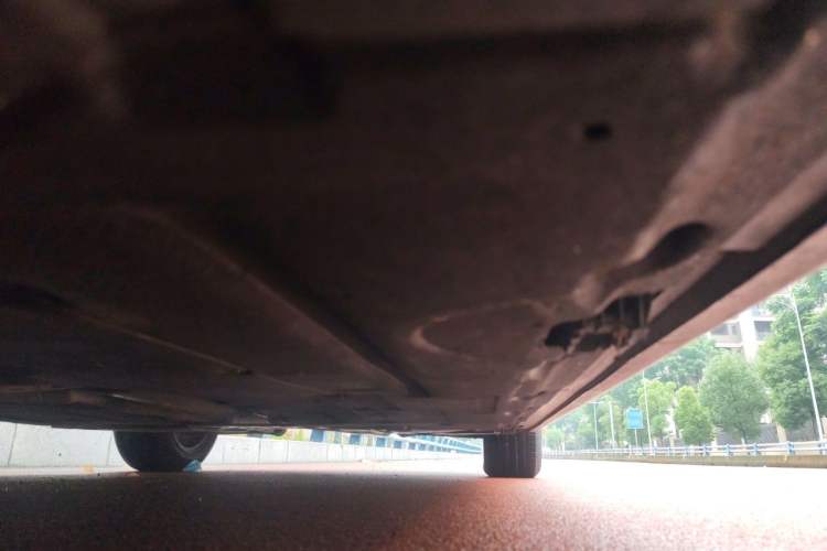 Used BMW 5 Series 2014 520Li Elegant Model Chassis Front Left