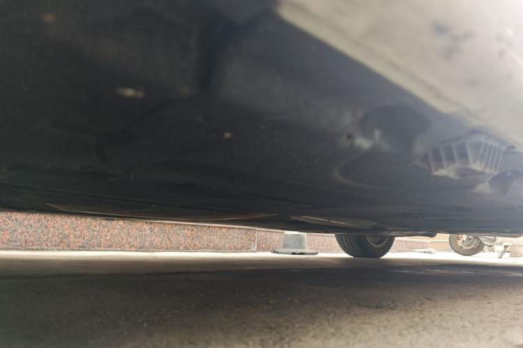 Used BMW 5 Series 2014 520Li Elegant Model Chassis Front Left