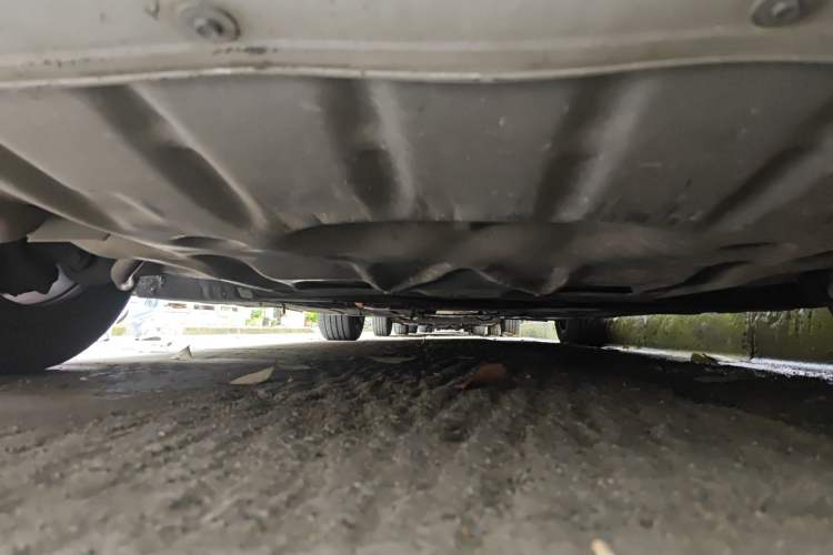 Used BMW 5 Series 2014 520i Elegant Edition Chassis Front