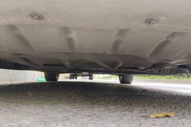 Used BMW 5 Series 2014 525Li Fashion Design Package Chassis Front