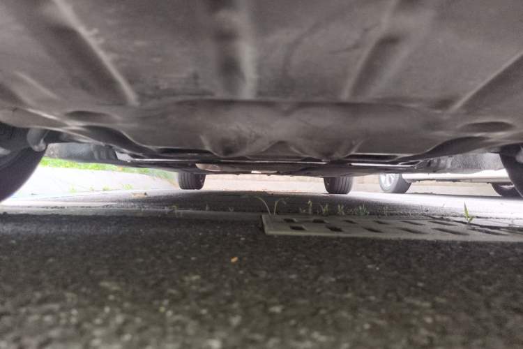 Used BMW 5 Series 2014 525Li Leading Model Chassis Front