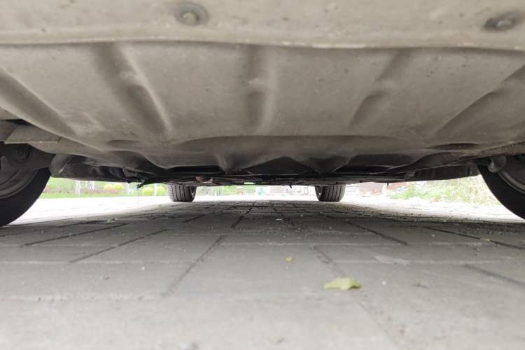 Used BMW 5 Series 2014 525Li Luxury Design Package Chassis Front