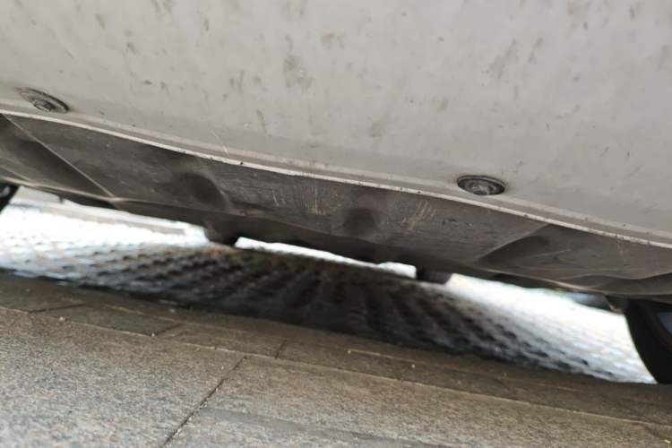 Used BMW 5 Series 2014 525Li Leading Model Chassis Front
