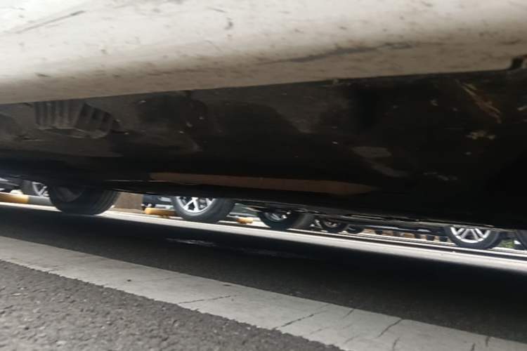 Used BMW 5 Series 2014 525Li Luxury Design Package Chassis Front Right