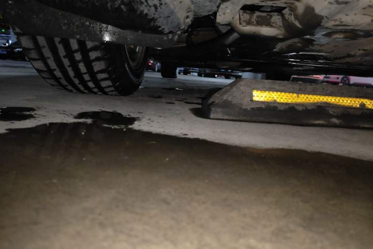 Used BMW 5 Series 2014 520Li Elegant Model Chassis Front Right