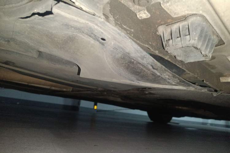 Used BMW 5 Series 2014 525Li Luxury Design Package Chassis Front Right