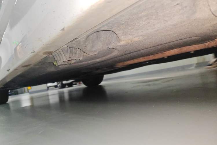 Used BMW 5 Series 2014 520Li Elegant Model Chassis Front Right