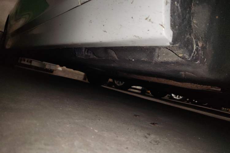 Used BMW 5 Series 2014 520Li Elegant Model Chassis Front Right