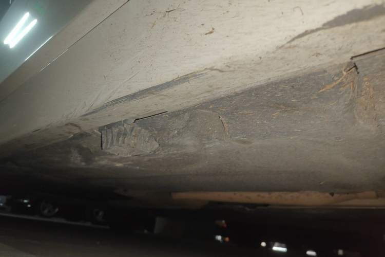 Used BMW 5 Series 2014 520Li Elegant Model Chassis Front Right