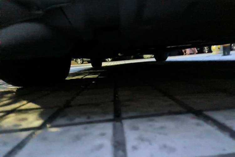 Used BMW 5 Series 2014 525Li Luxury Design Package Chassis Front Right