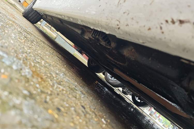Used BMW 5 Series 2014 525Li Leading Model Chassis Front Right