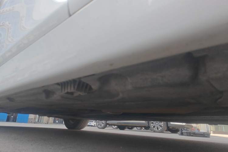 Used BMW 5 Series 2014 525Li Leading Model Chassis Front Right