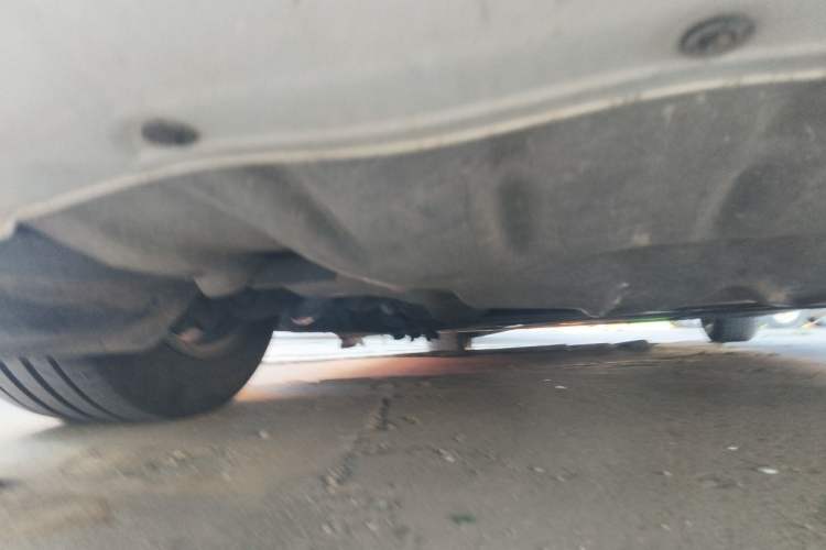 Used BMW 5 Series 2014 520Li Elegant Model Chassis Front Right