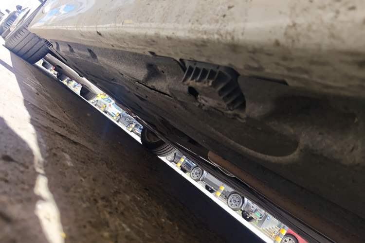 Used BMW 5 Series 2014 525Li Luxury Design Package Chassis Front Right