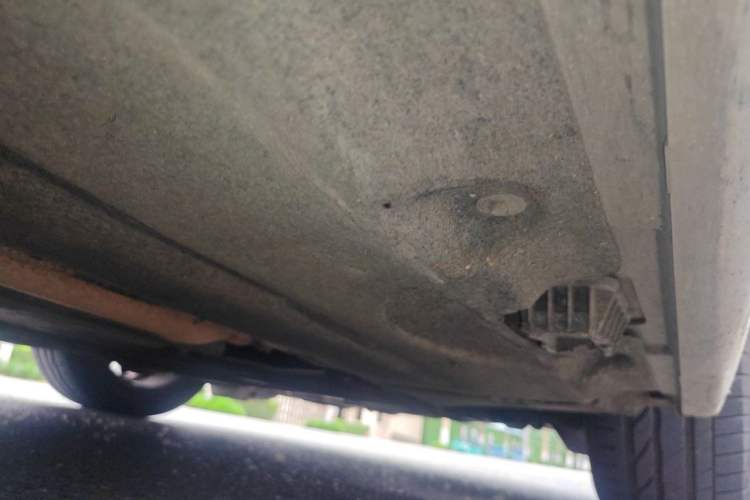 Used BMW 5 Series 2014 525Li Luxury Design Package Chassis Front Right