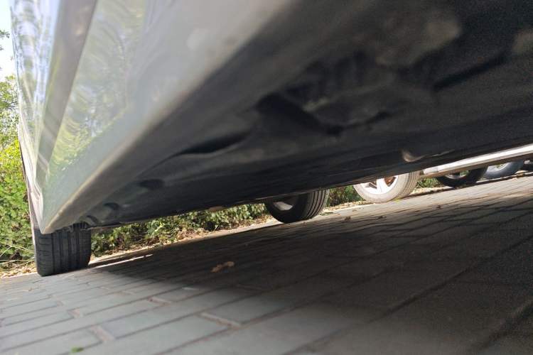 Used BMW 5 Series 2014 530Li Leading Model Chassis Front Right