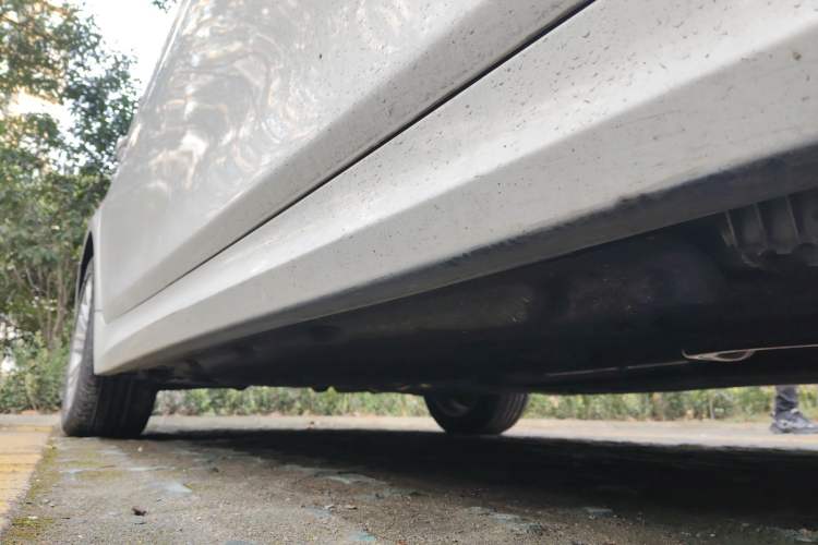Used BMW 5 Series 2014 520Li Elegant Model Chassis Front Right
