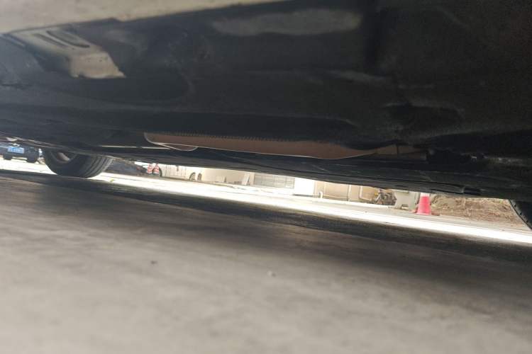 Used BMW 5 Series 2014 520Li Elegant Model Chassis Front Right
