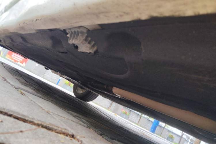 Used BMW 5 Series 2014 525Li Luxury Design Package Chassis Front Right