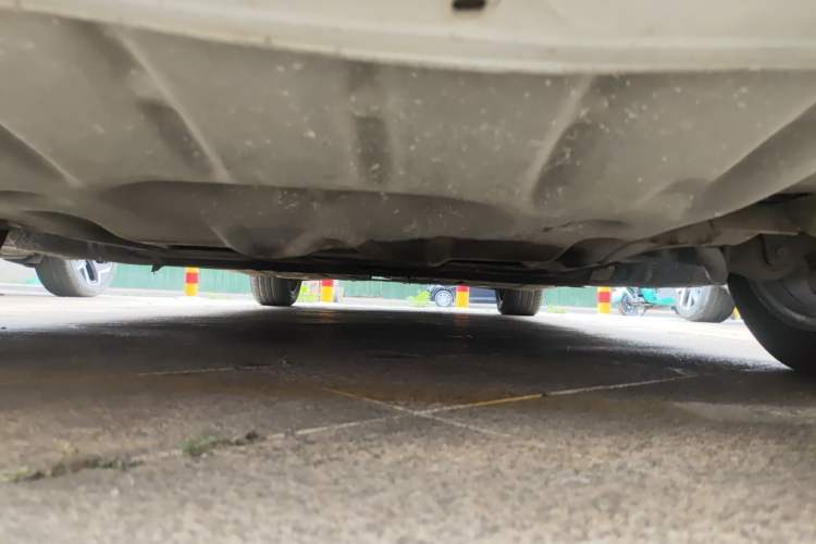 Used BMW 5 Series 2014 525Li Luxury Design Package Chassis Front