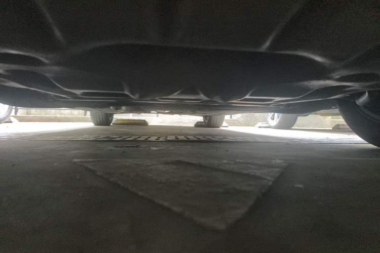 Used BMW 5 Series 2014 520Li Elegant Model Chassis Front