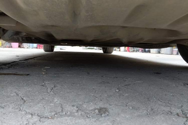 Used BMW 5 Series 2014 525Li Leading Model Chassis Front