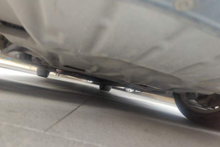 Used BMW 5 Series 2014 525Li Luxury Design Package Chassis Front