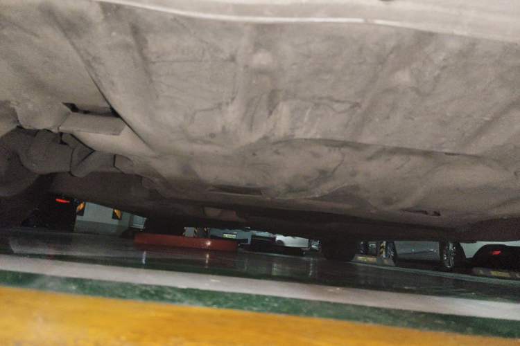 Used BMW 5 Series 2014 525Li Leading Model Chassis Front