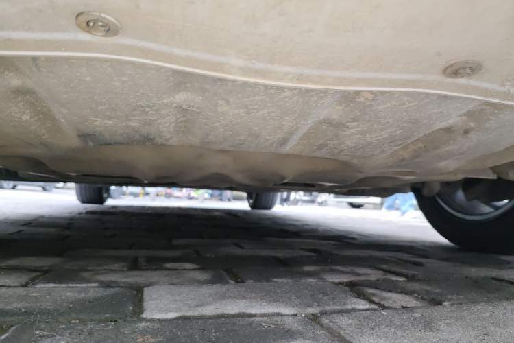 Used BMW 5 Series 2014 525Li Luxury Design Package Chassis Front