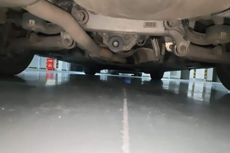 Used BMW 5 Series 2014 525Li Luxury Design Package Chassis Rear