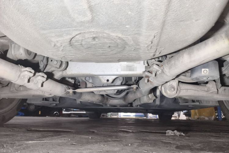 Used BMW 5 Series 2014 525Li Luxury Design Package Chassis Rear