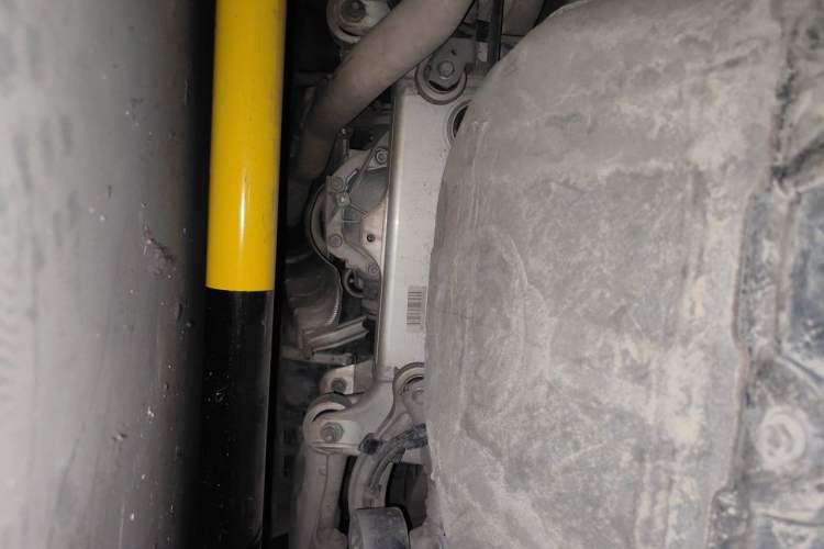Used BMW 5 Series 2014 525Li Leading Model Chassis Rear