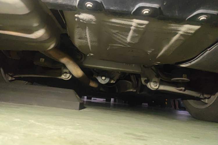 Used BMW 5 Series 2014 520Li Elegant Model Chassis Rear