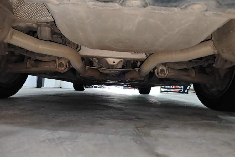 Used BMW 5 Series 2014 535Li Leading Model Chassis Rear