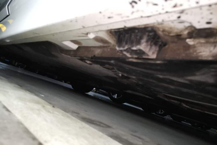 Used BMW 5 Series 2014 525Li Luxury Design Package Chassis Rear Left