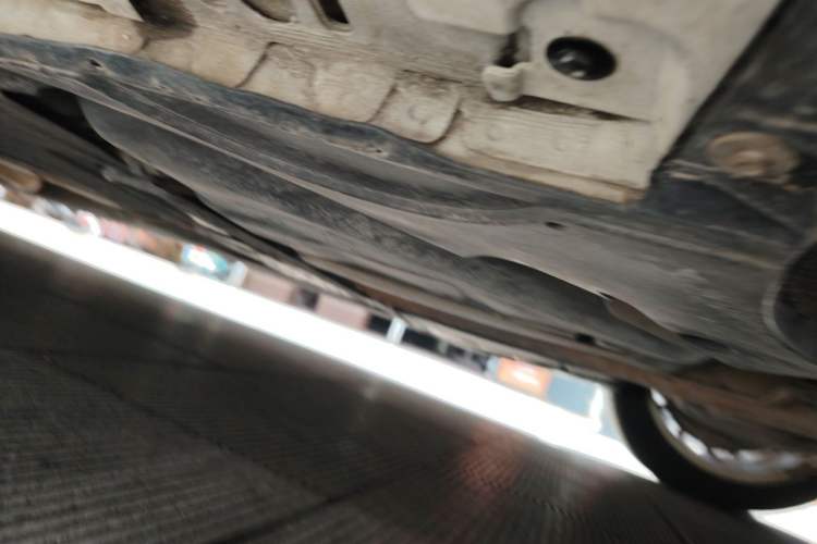 Used BMW 5 Series 2014 525Li Luxury Design Package Chassis Rear Left