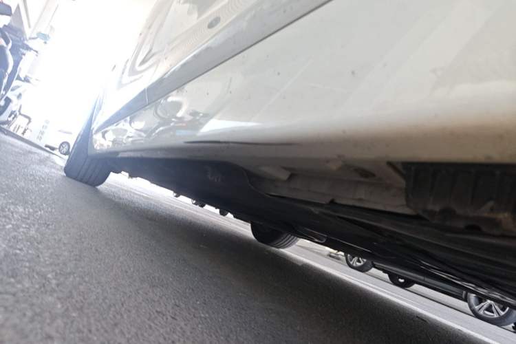 Used BMW 5 Series 2014 525Li Leading Model Chassis Rear Left