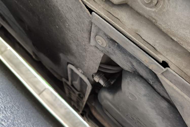 Used BMW 5 Series 2014 525Li Luxury Design Package Chassis Rear Left
