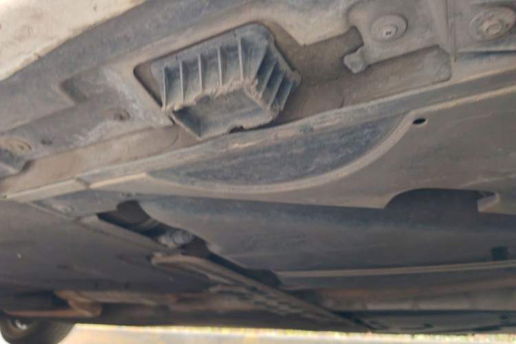 Used BMW 5 Series 2014 520Li Elegant Model Chassis Rear Left