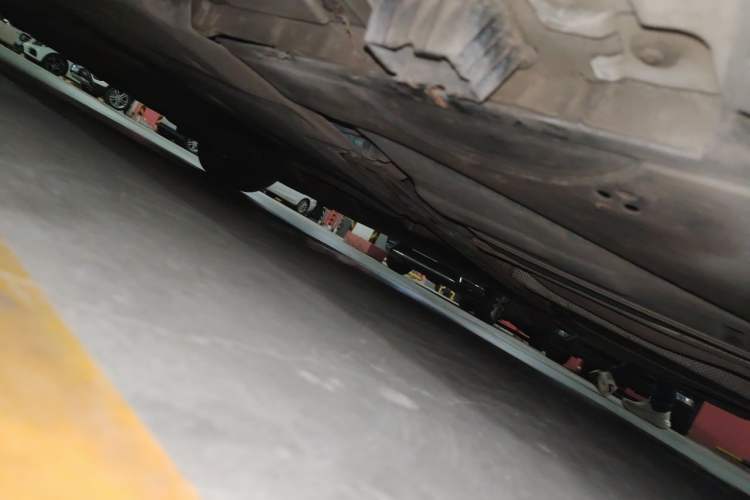 Used BMW 5 Series 2014 520i Elegant Edition Chassis Rear Left