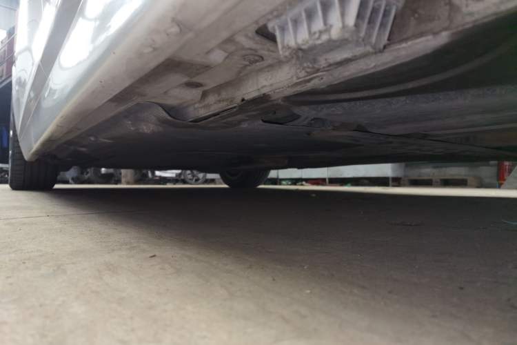 Used BMW 5 Series 2014 525Li Fashion Design Package Chassis Rear Left