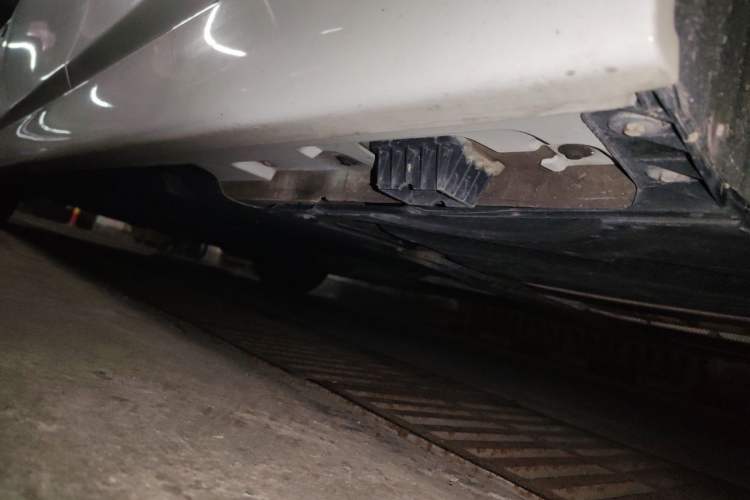 Used BMW 5 Series 2014 520Li Elegant Model Chassis Rear Left