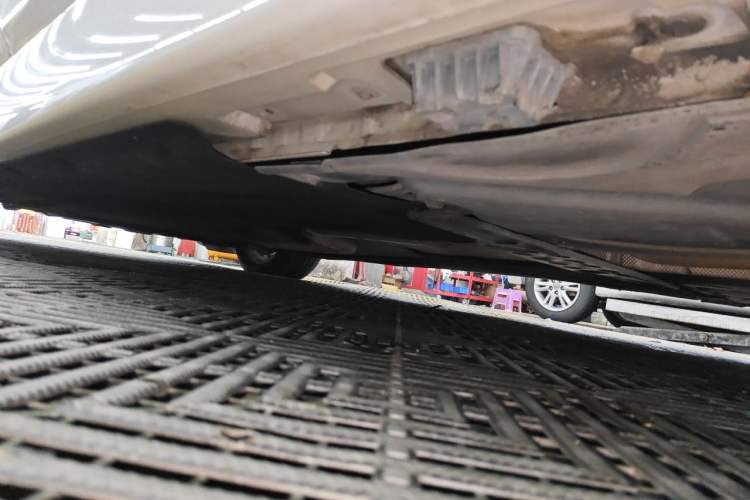 Used BMW 5 Series 2014 525Li Luxury Design Package Chassis Rear Left