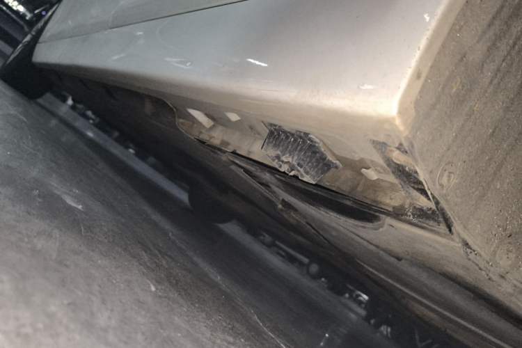 Used BMW 5 Series 2014 525Li Luxury Design Package Chassis Rear Left