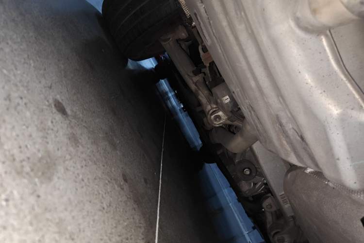 Used BMW 5 Series 2014 525Li Leading Model Chassis Rear Left