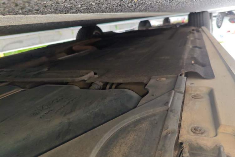 Used BMW 5 Series 2014 520Li Elegant Model Chassis Rear Left
