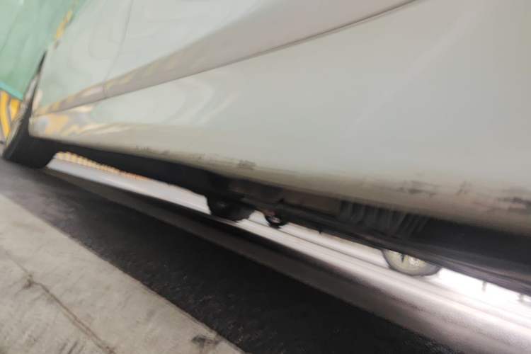 Used BMW 5 Series 2014 525Li Luxury Design Package Chassis Rear Left