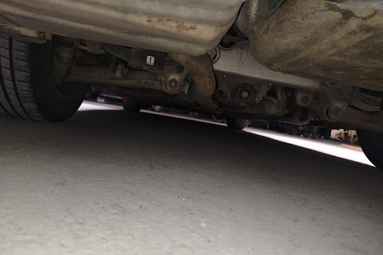 Used BMW 5 Series 2014 525Li Leading Model Chassis Rear Left