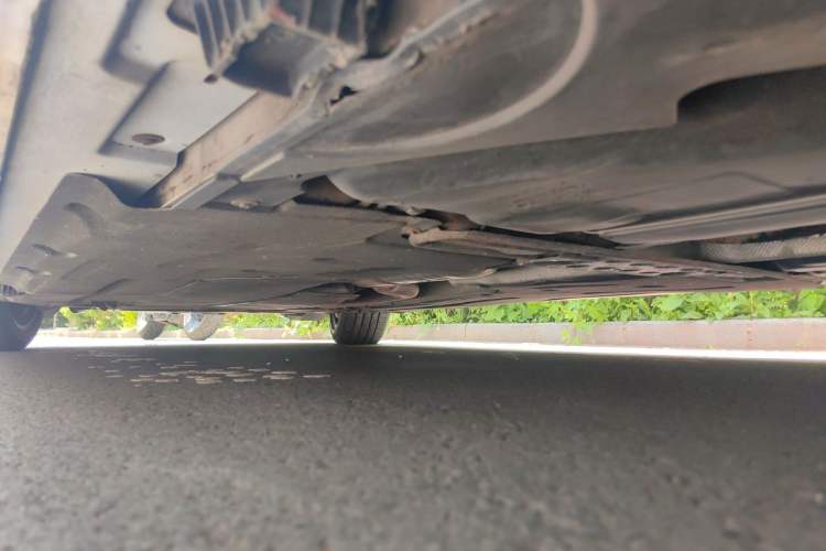 Used BMW 5 Series 2014 520Li Elegant Model Chassis Rear Left