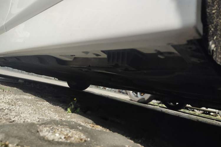 Used BMW 5 Series 2014 535Li Luxury Design Package Chassis Rear Left